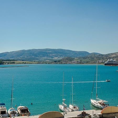 Cozy Seaside Penthouse With Sea & Mountain View. Appartement Volos Buitenkant foto