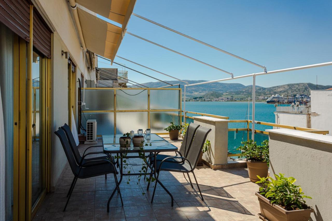 Cozy Seaside Penthouse With Sea & Mountain View. Appartement Volos Buitenkant foto